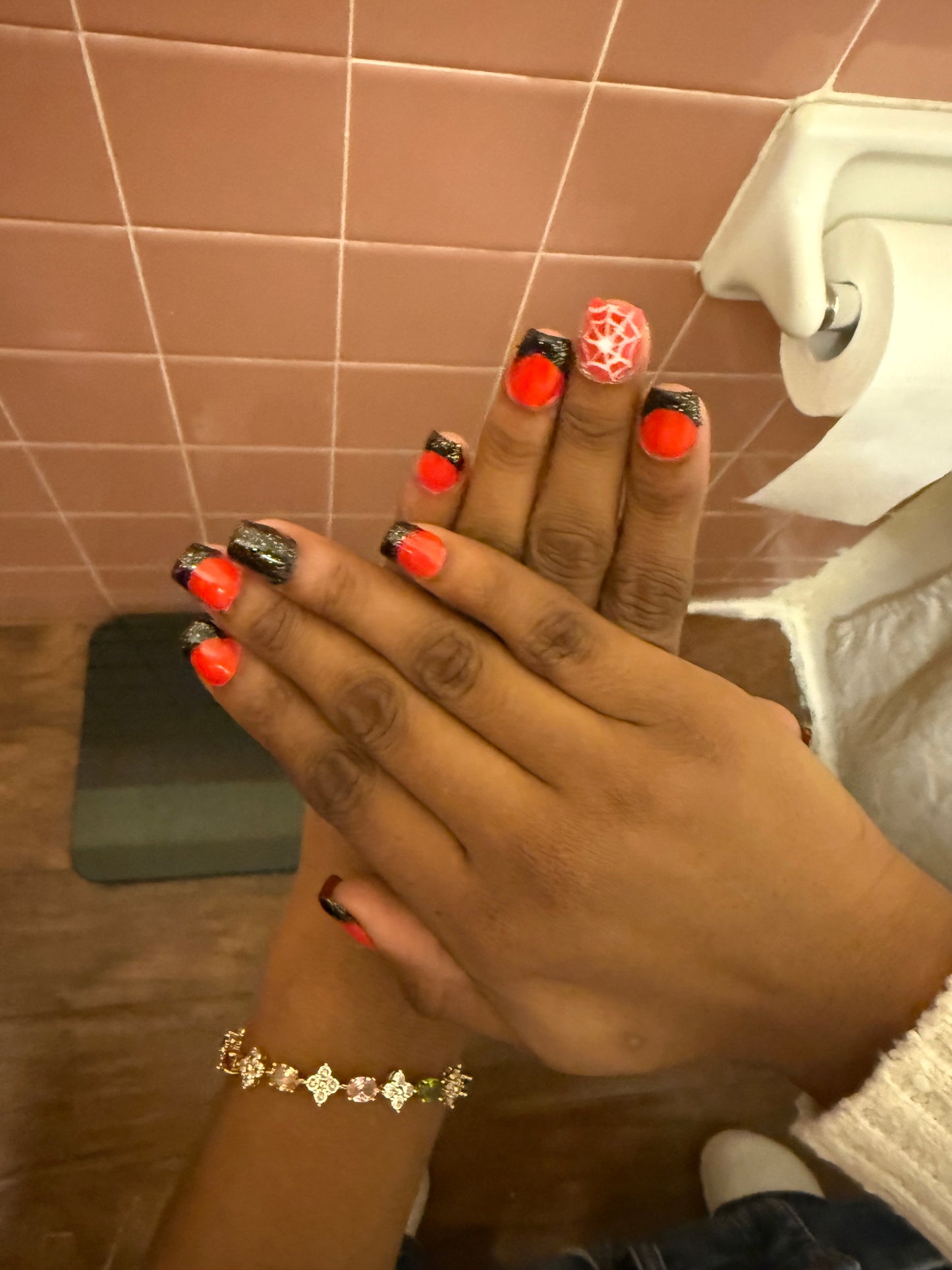 (L/XL) Custom Handmade Nails